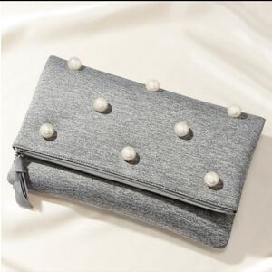 Stella & Dot Madison Clutch in‎  Gray & Pearl